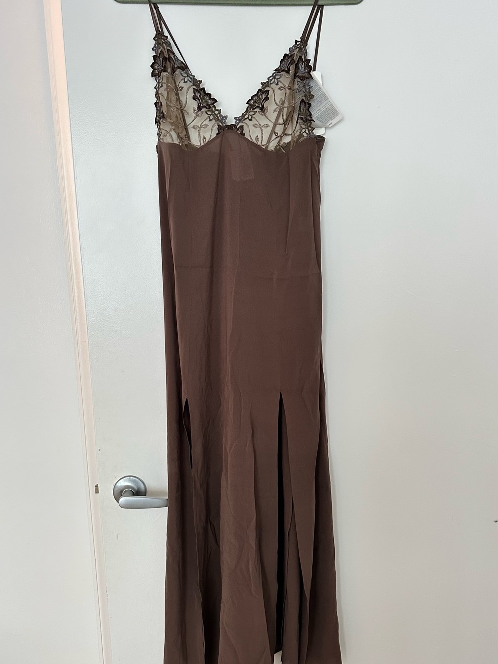 La Perla Silk Malizia Brown Lace-Trim Slip nightgown with Side Slits - Picture 14 of 14